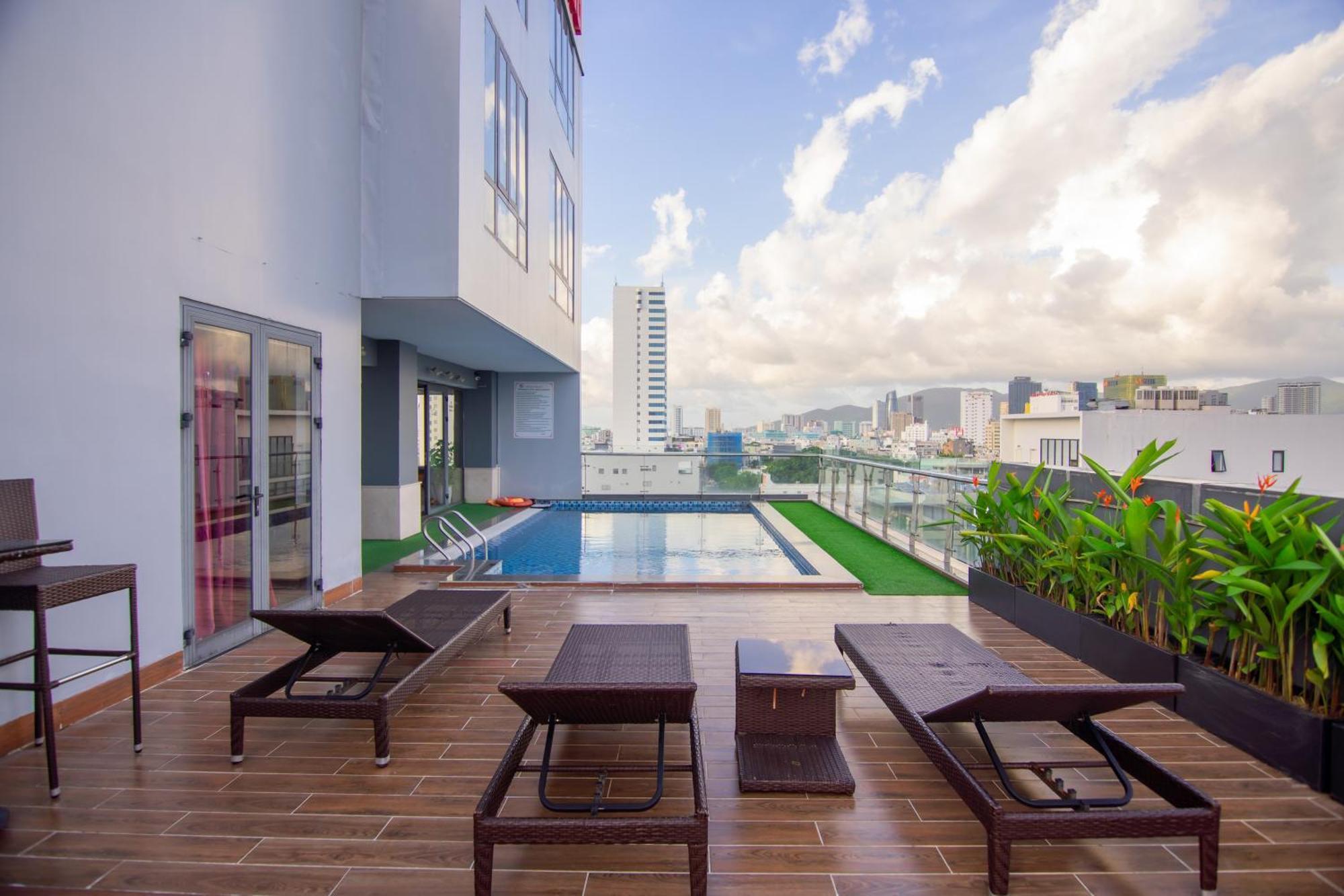 Quoc Cuong Center Da Nang Hotel By Haviland Exterior foto